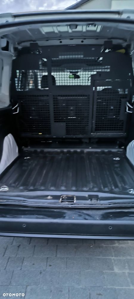 Toyota Proace City - 11