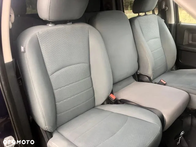 Dodge RAM 1500 5.7 4x4 - 16