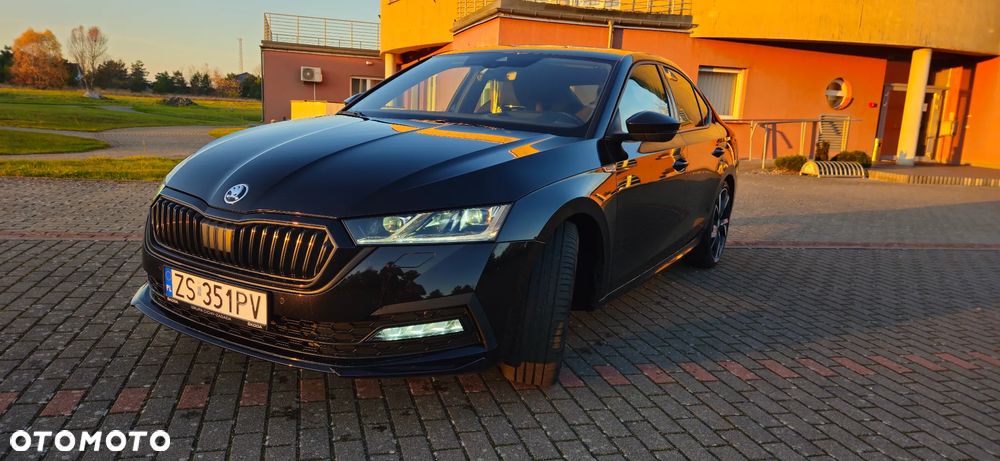 Skoda Octavia 2.0 TSI 4x4 Sportline DSG - 11