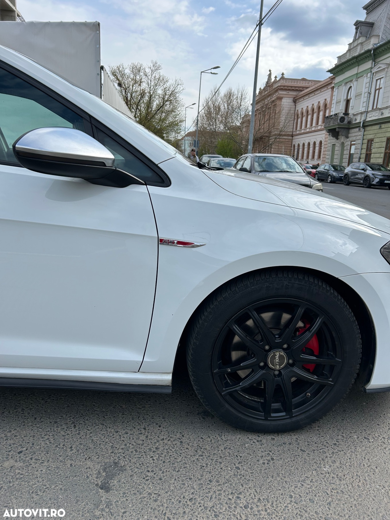 Volkswagen Golf 2.0 TSI BMT DSG GTI - 17