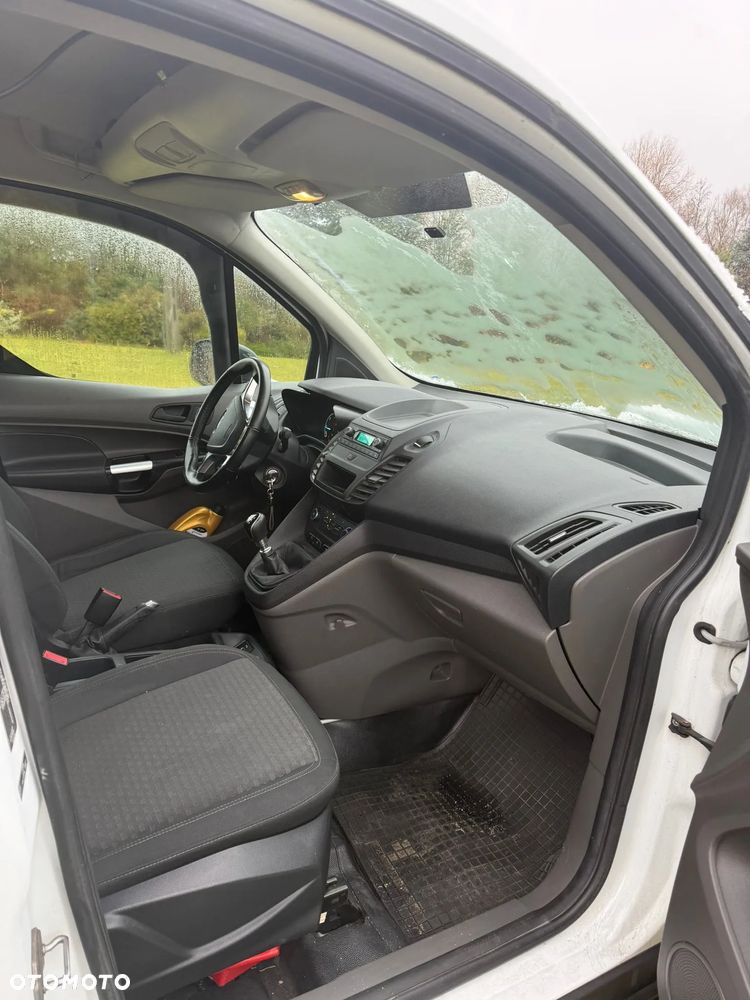 Ford Transit Connect - 12