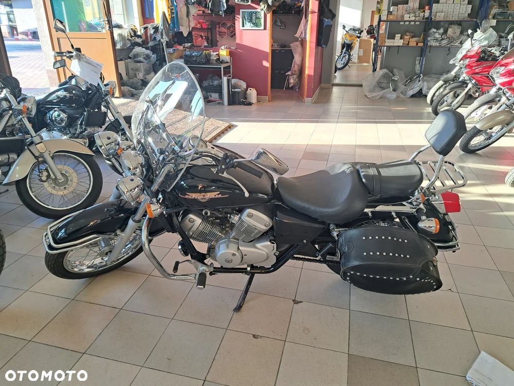 Honda Shadow - 6