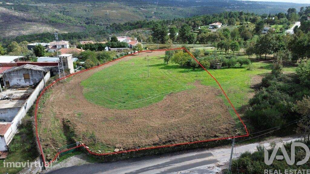 Terreno em Adoufe e Vilarinho de Samardã de 4221,00 m2 - Grande imagem: 4/13