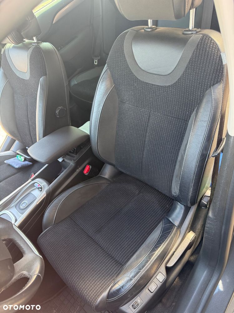 Citroën C4 PureTech 130 Stop & Start EAT6 Shine - 21