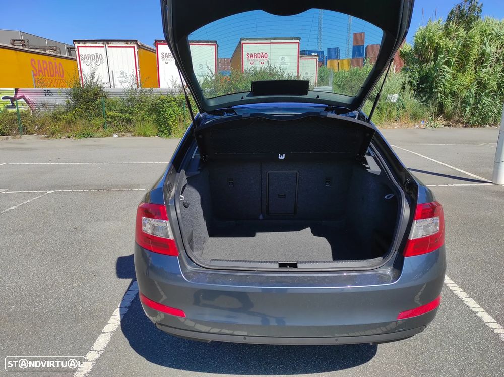 Skoda Octavia 1.6 TDI Elegance - 9