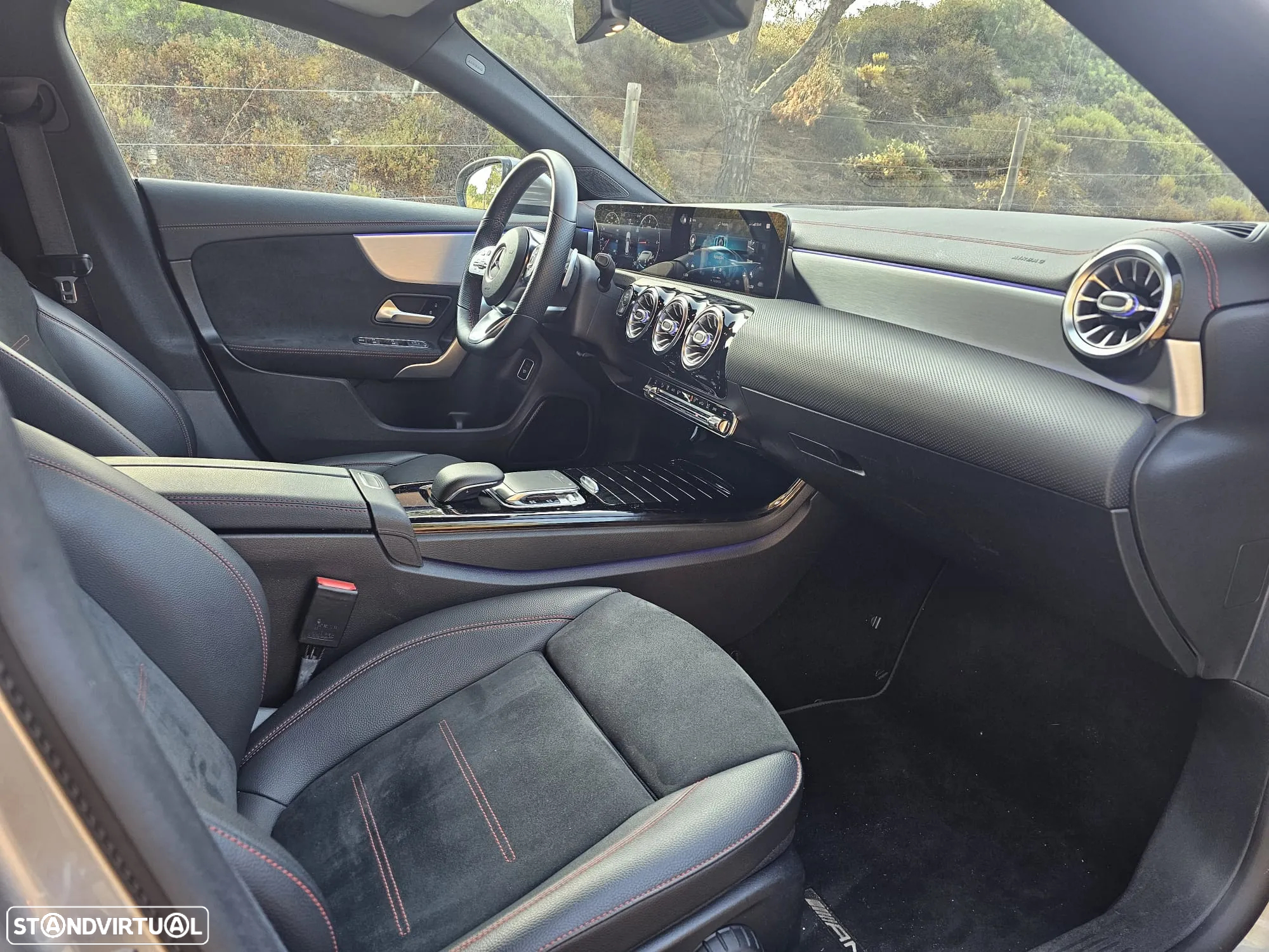Mercedes-Benz CLA 180 d Shooting Brake 7G-DCT AMG Line - 22