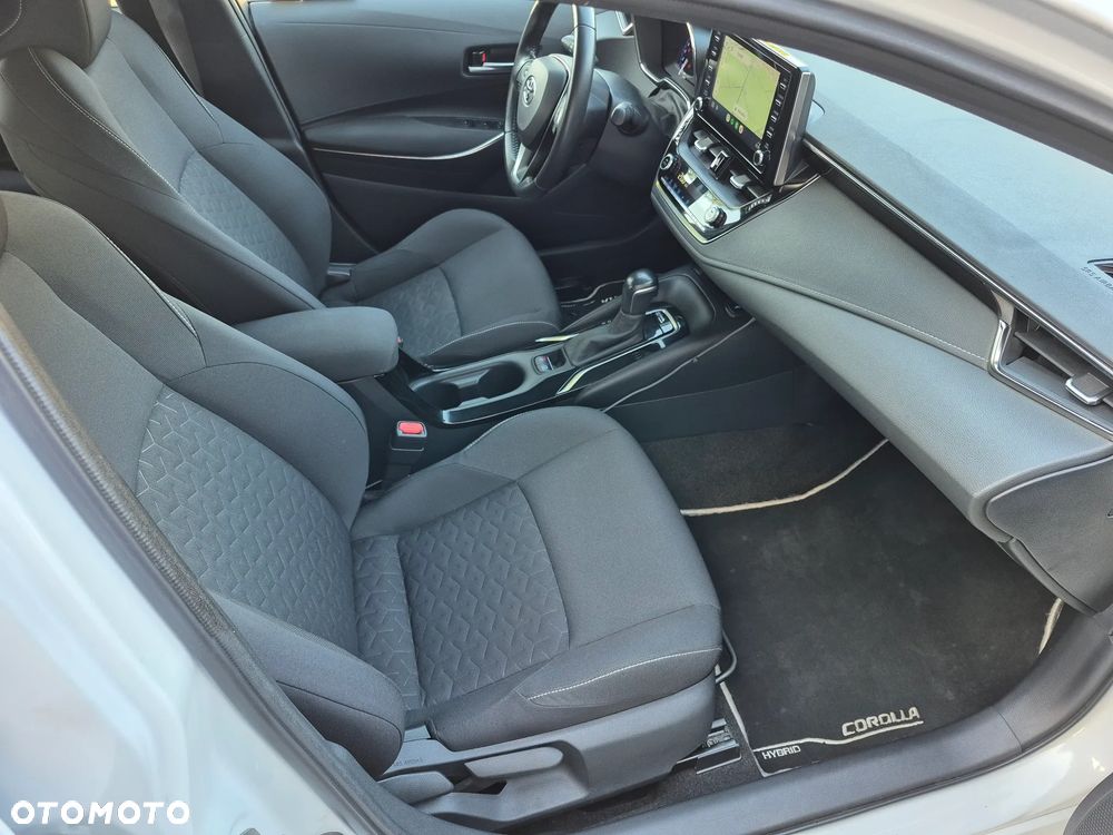 Toyota Corolla 1.8 Hybrid Comfort - 10