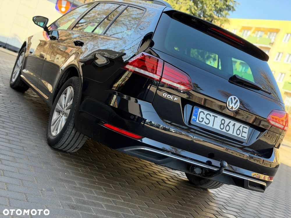 Volkswagen Golf 1.6 TDI SCR DSG Comfortline - 12