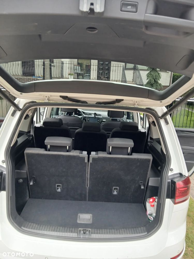 Volkswagen Touran 1.8 TSI BMT Highline DSG - 12