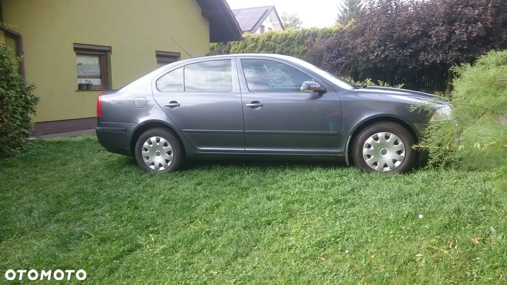 Skoda Octavia 1.9 TDI Ambiente - 9