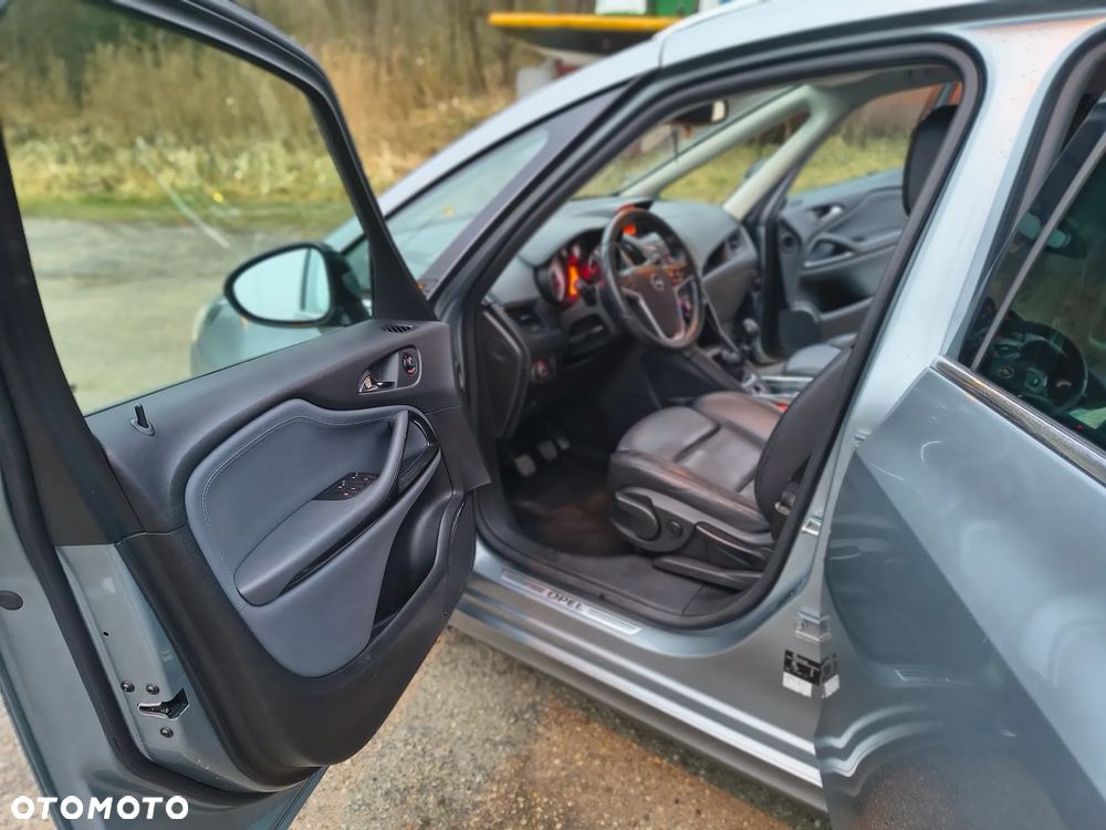 Opel Zafira Tourer 2.0 BITurbo CDTI Start/Stop Sport - 10
