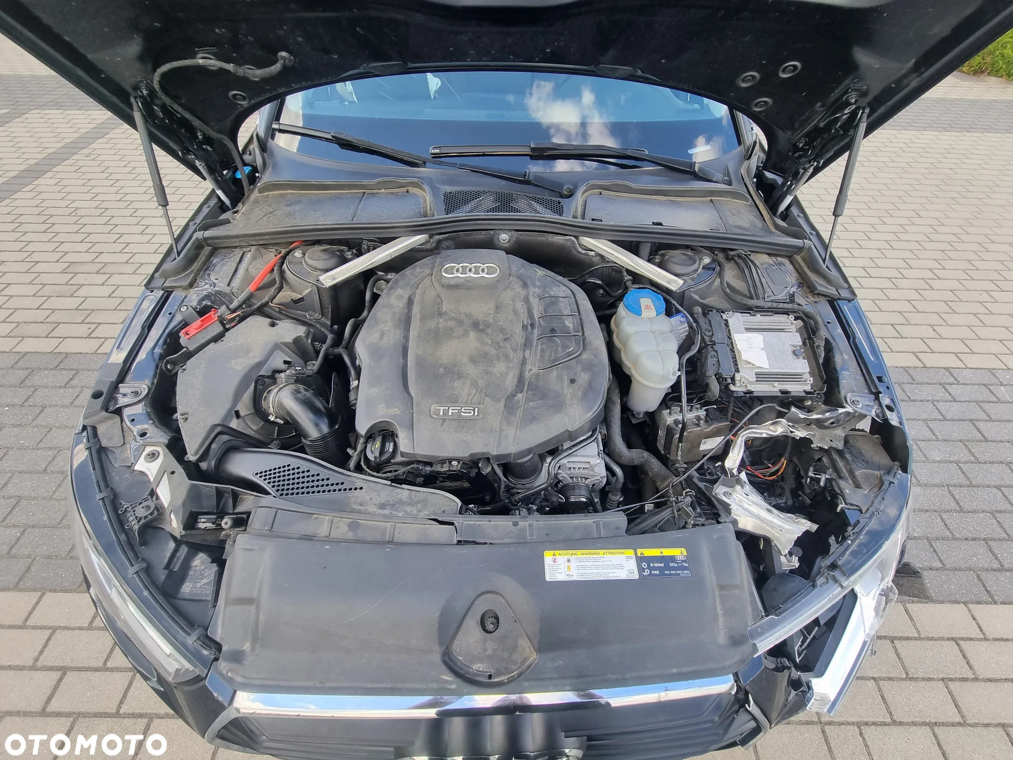 Audi A4 Avant 40 TFSI S tronic - 14