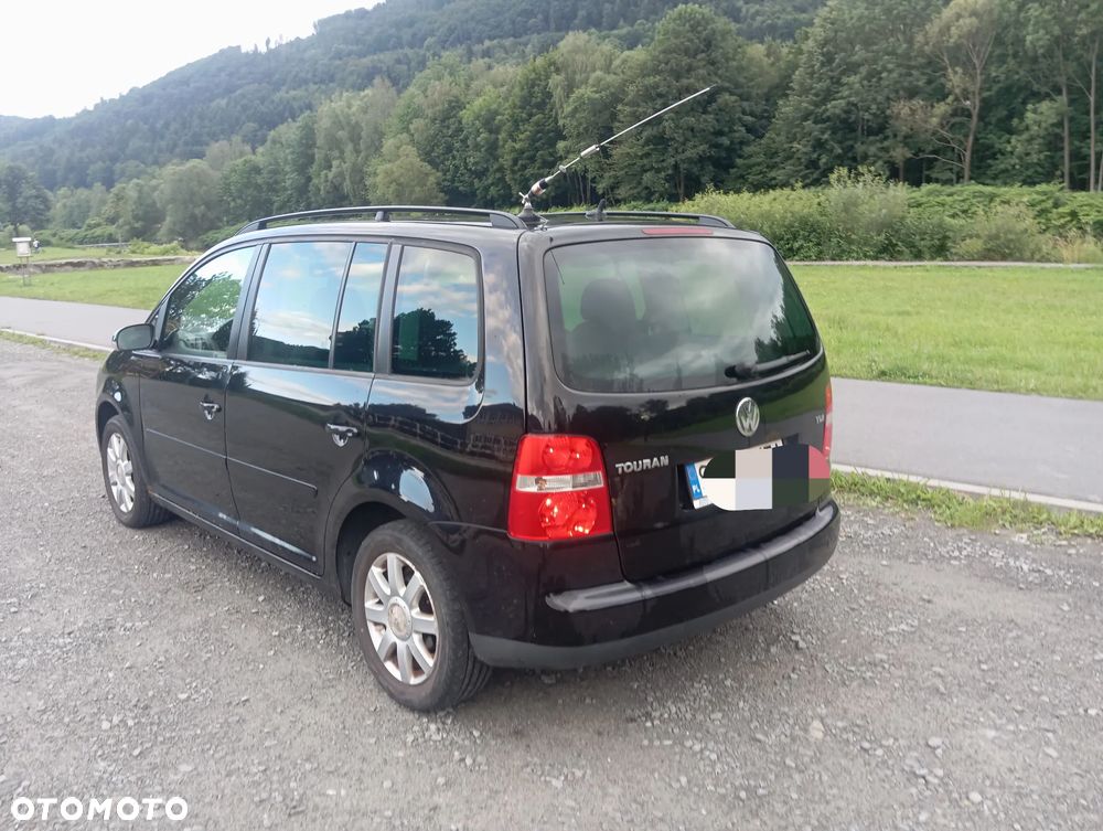 Volkswagen Touran 1.9 TDI DPF Goal - 2