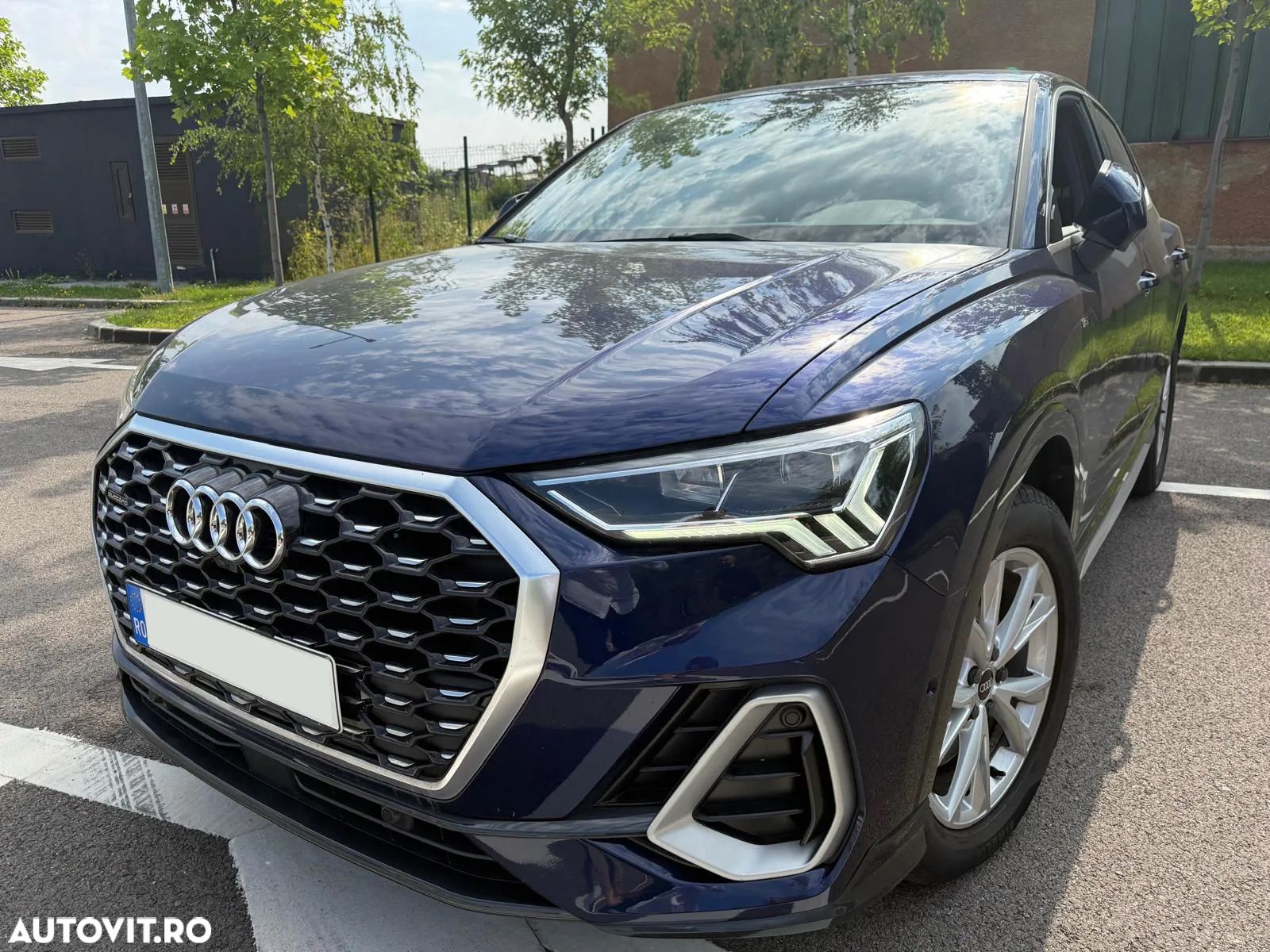 Audi Q3 Sportback 2.0 40 TFSI quattro S tronic S Line - 1