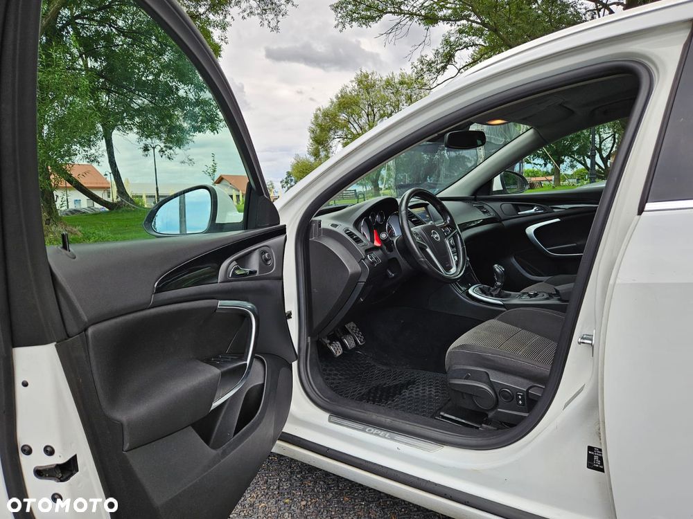 Opel Insignia 1.6 T Sport - 8