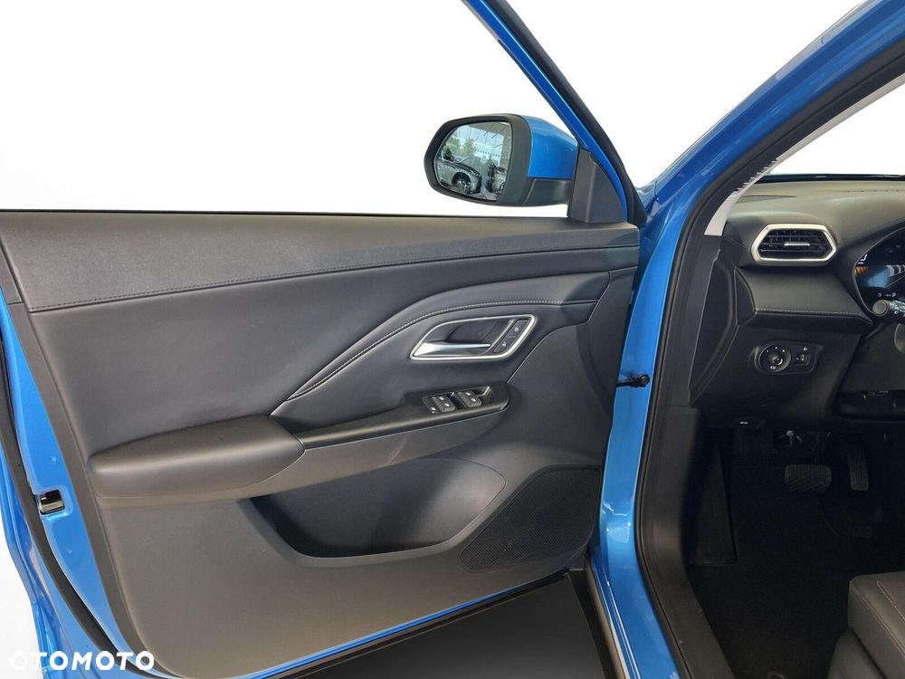 MG ZS Hybrid+ - 12