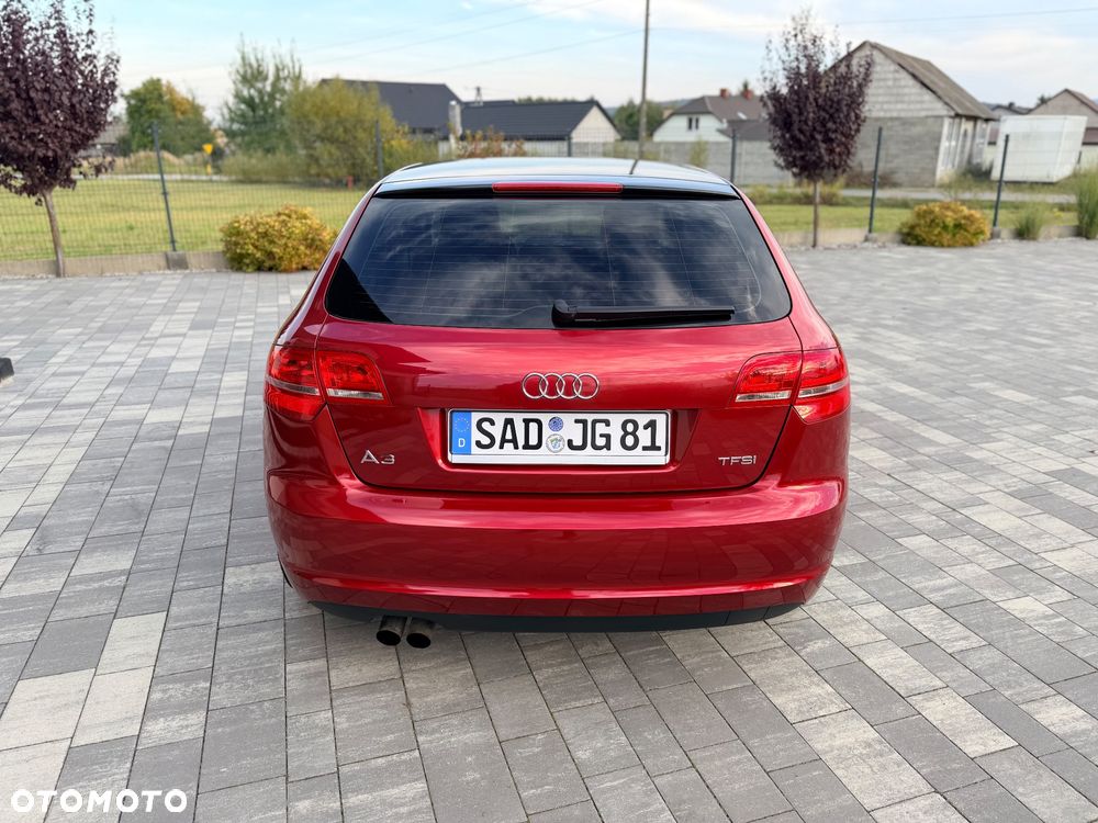 Audi A3 Sportback 1.8 TFSI Attraction - 28