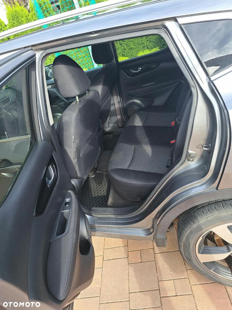 Nissan Qashqai 1.5 dCi N-Connecta - 14