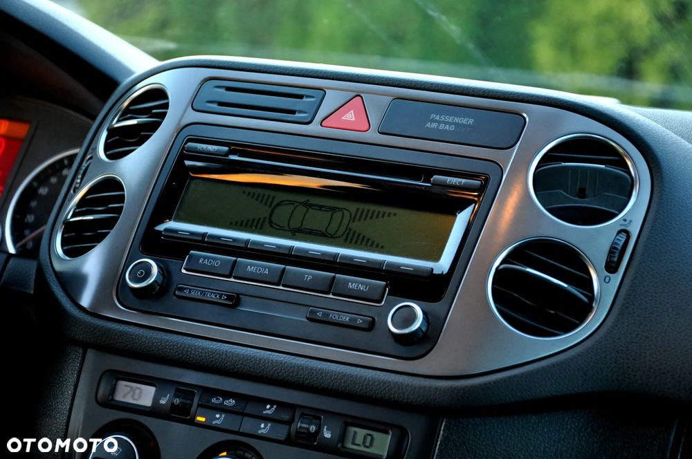 Volkswagen Tiguan - 32