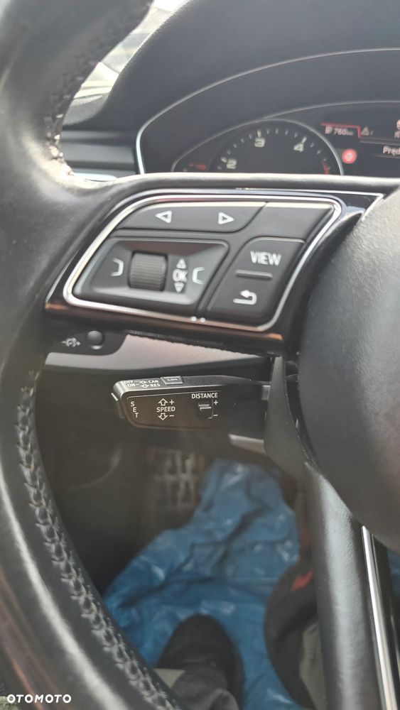 Audi A4 Avant 2.0 TDI ultra S tronic - 26