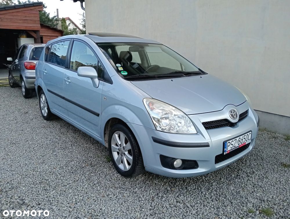 Toyota Corolla Verso 1.8 Sol + 7os - 1