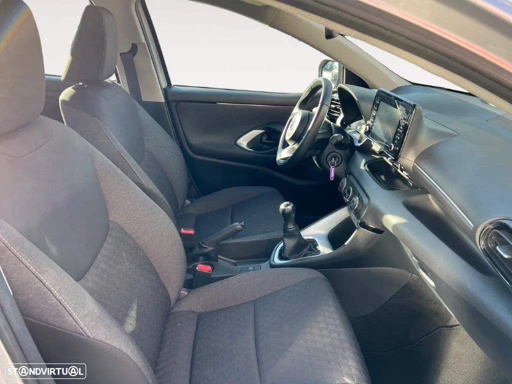 Toyota Yaris 1.0 VVT-i Comfort Plus - 12