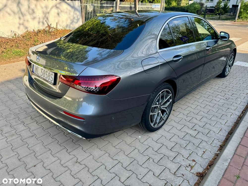 Mercedes-Benz Klasa E 220 d 4Matic 9G-TRONIC AMG Line - 27