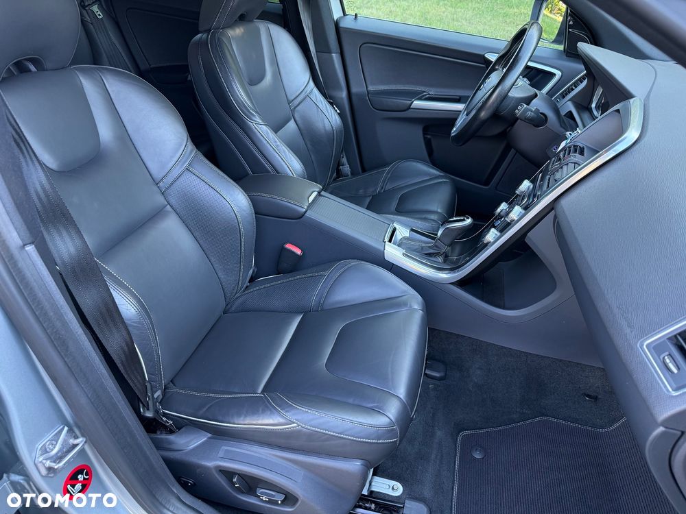 Volvo XC 60 - 28