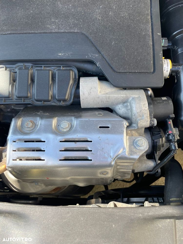 Peugeot 2008 1.2 PureTech Turbo S&S Allure - 18