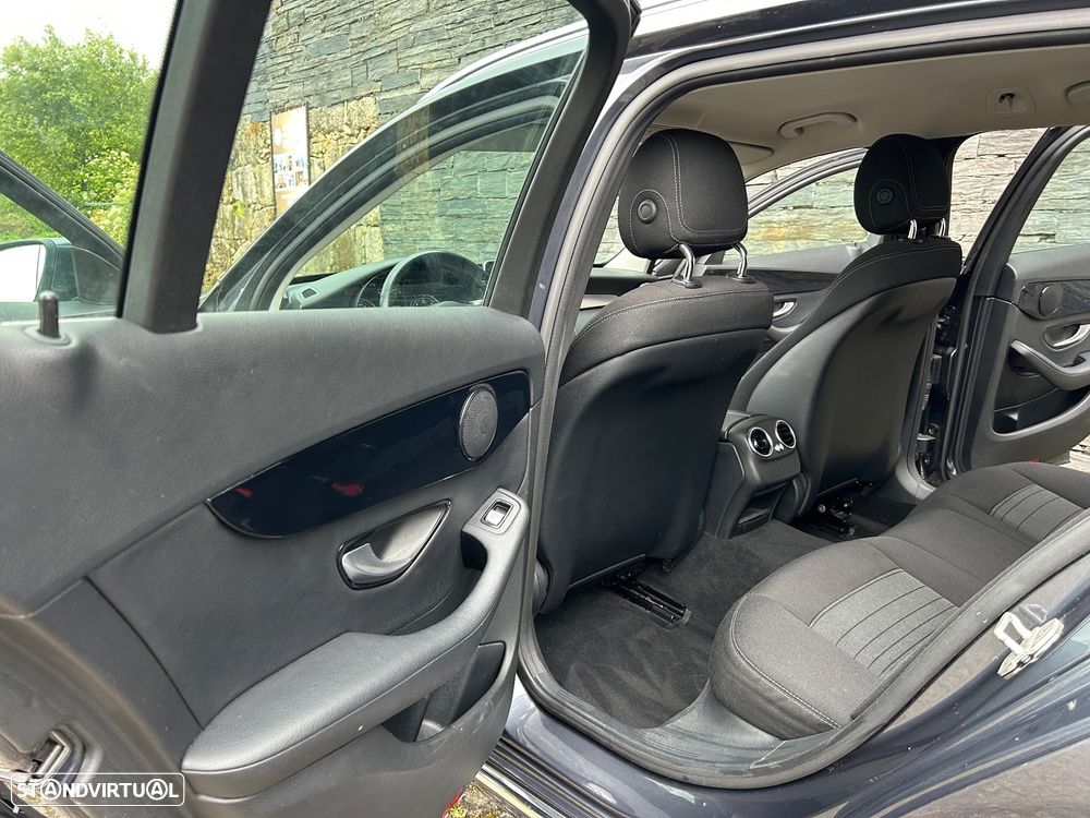 Mercedes-Benz C 200 - 13