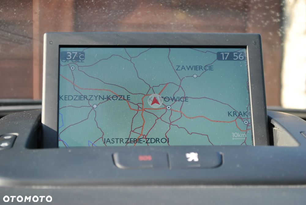 Peugeot 5008 2.0 HDi Allure 7os - 22