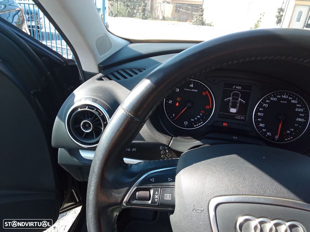 Audi A3 1.6 TDI Advance - 19