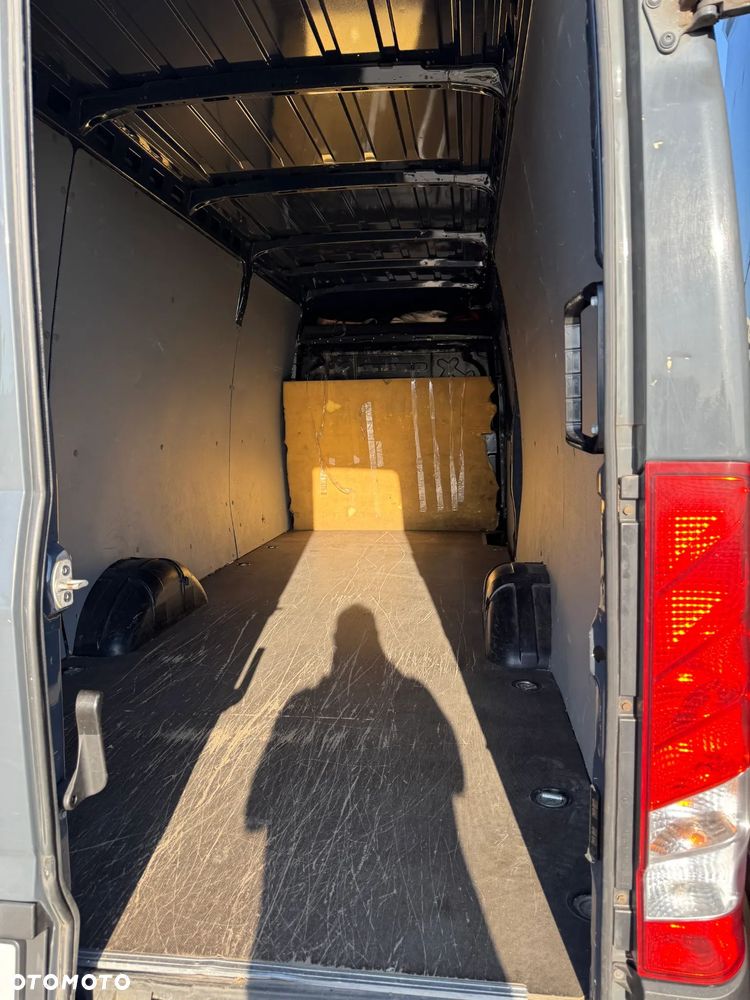Iveco DAILY 35S18 - 12
