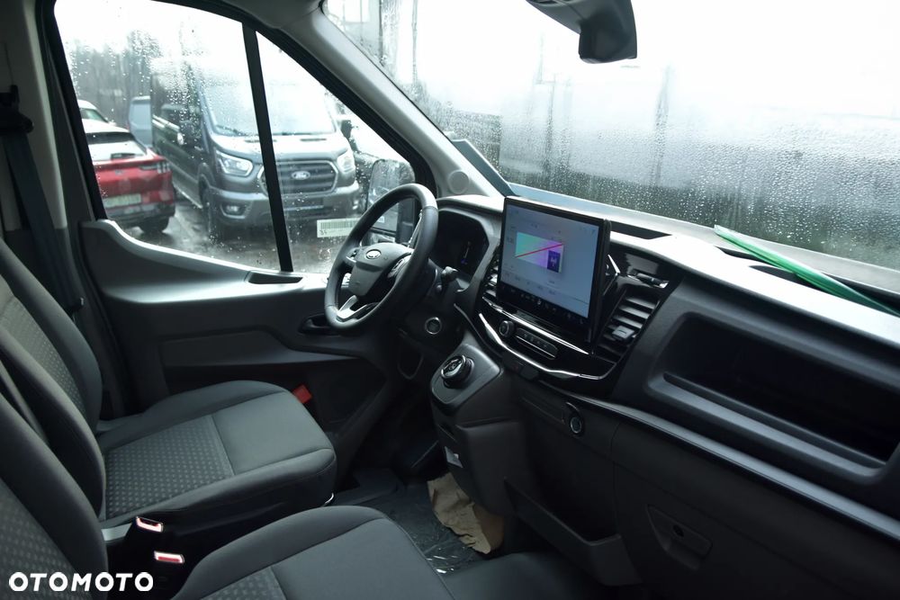 Ford Transit - 21