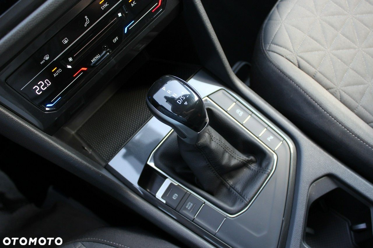 Volkswagen Tiguan - 15
