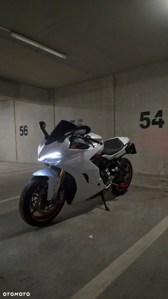 Ducati SuperSport - 16