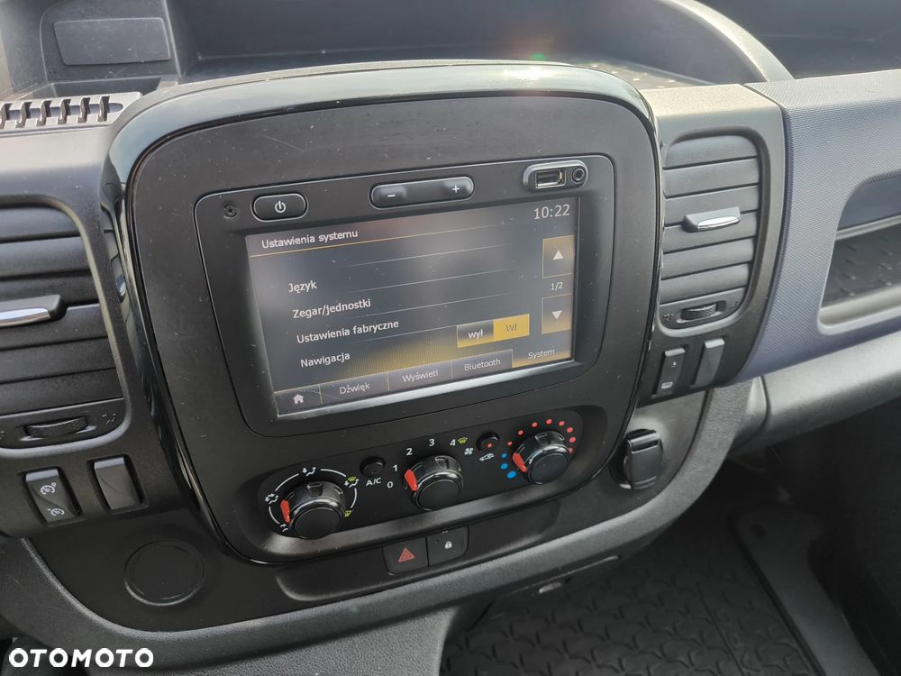 Opel Vivaro - 17