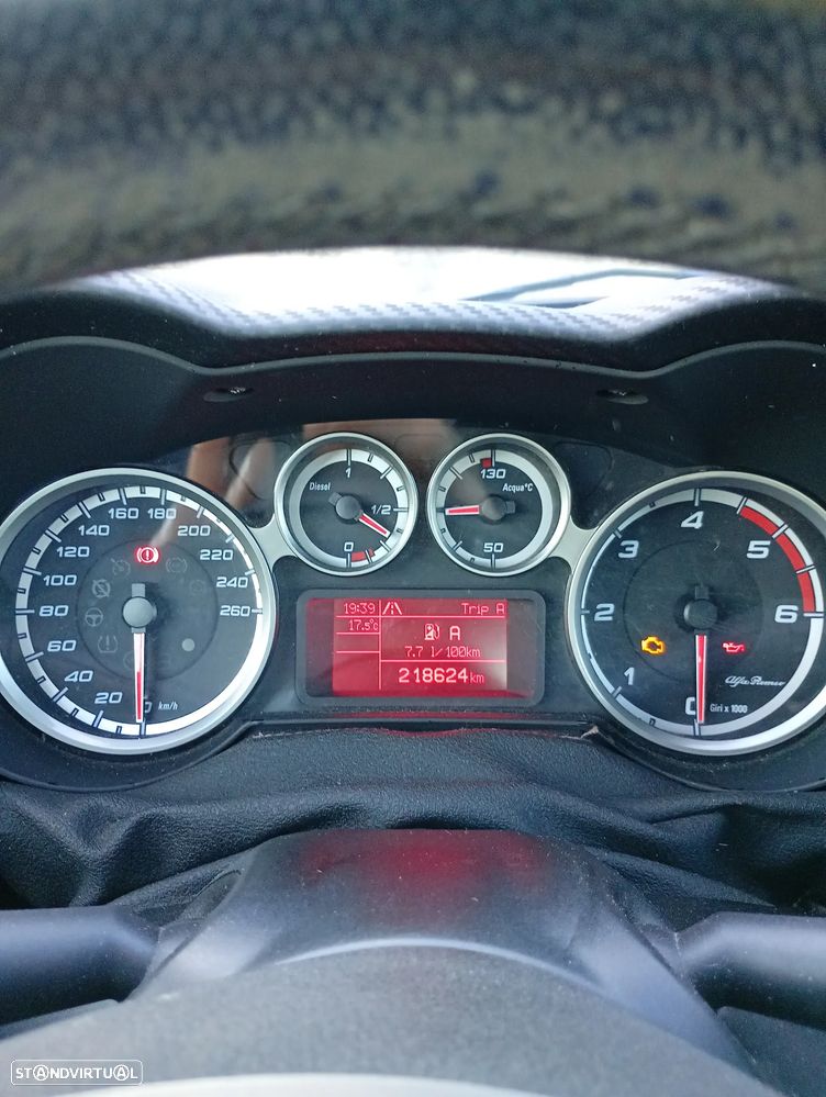 Alfa Romeo MiTo 1.3 JTD Distinctive - 8
