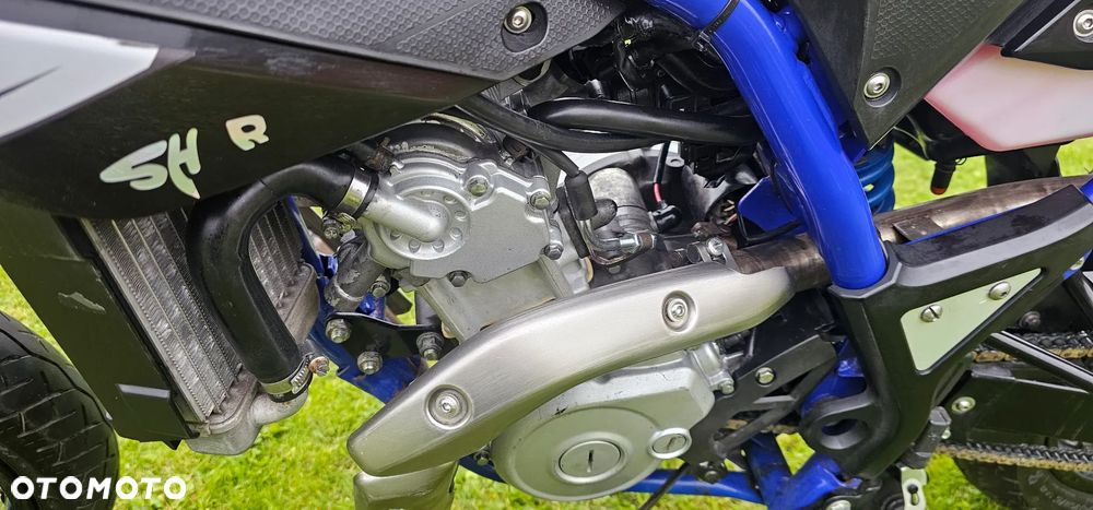 Yamaha WR - 7