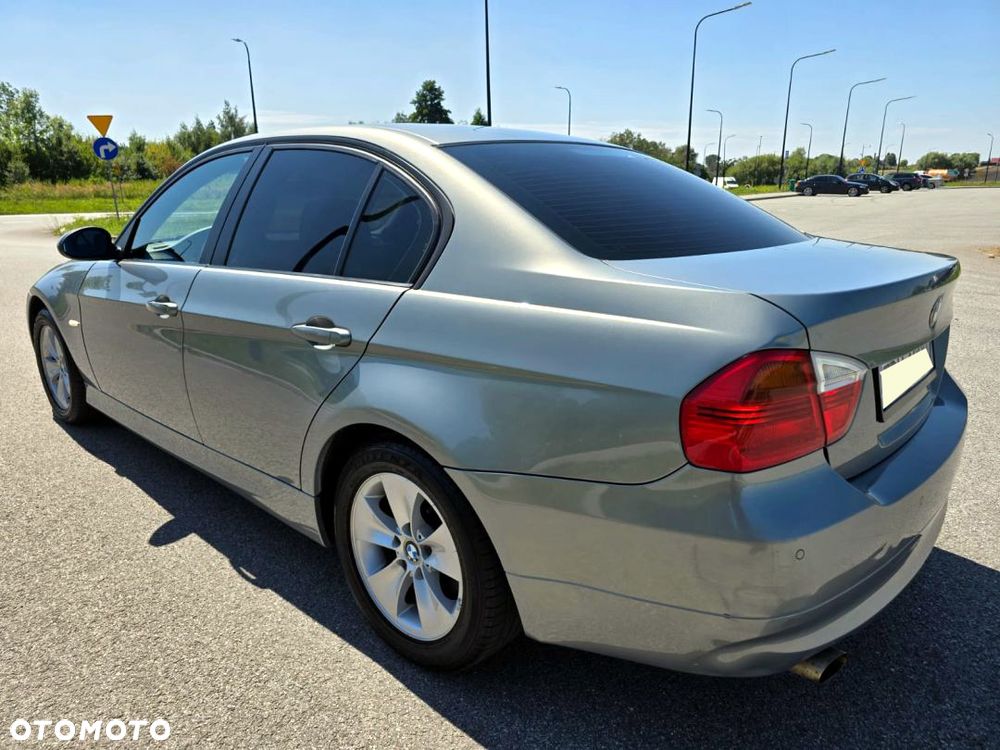 BMW Seria 3 - 28