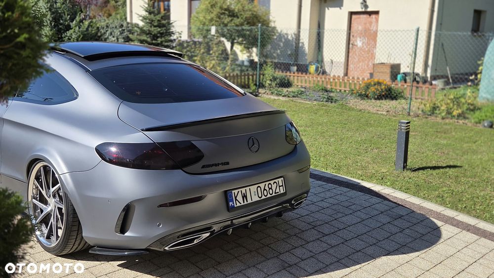 Mercedes-Benz Klasa C 250 d 9G-TRONIC AMG Line - 7
