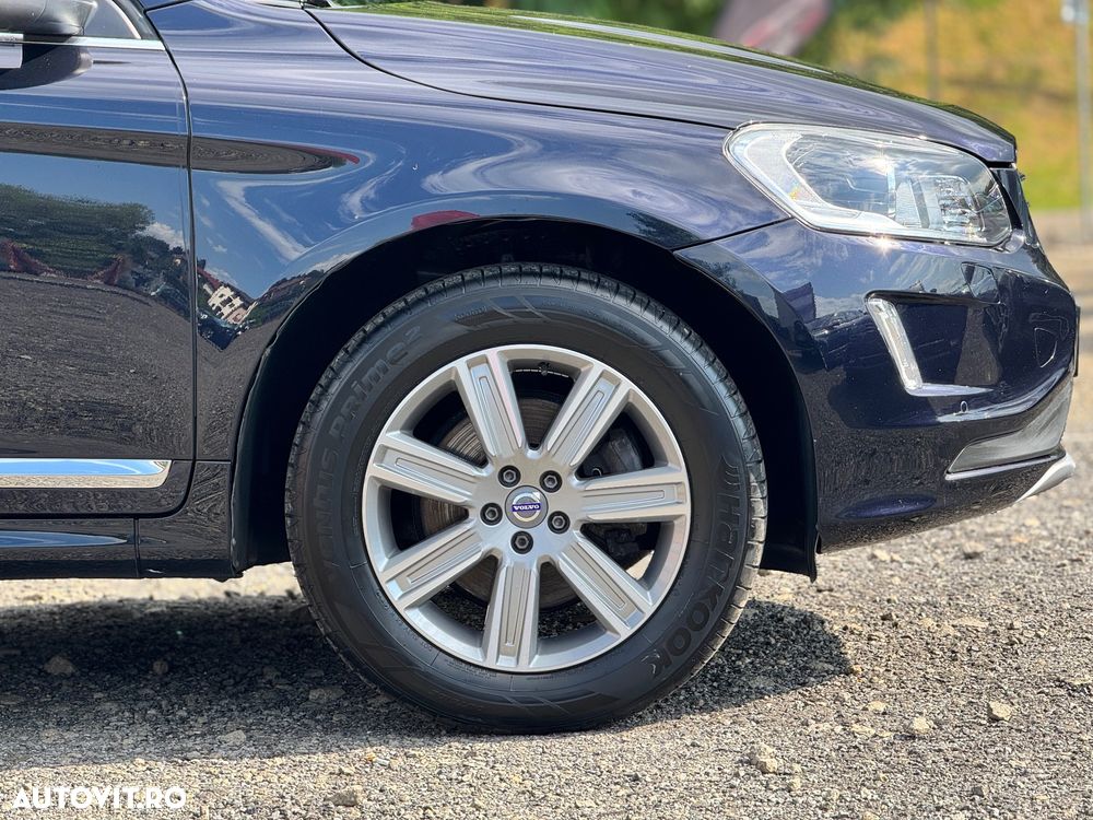 Volvo XC 60 D4 Geartronic Summum - 15