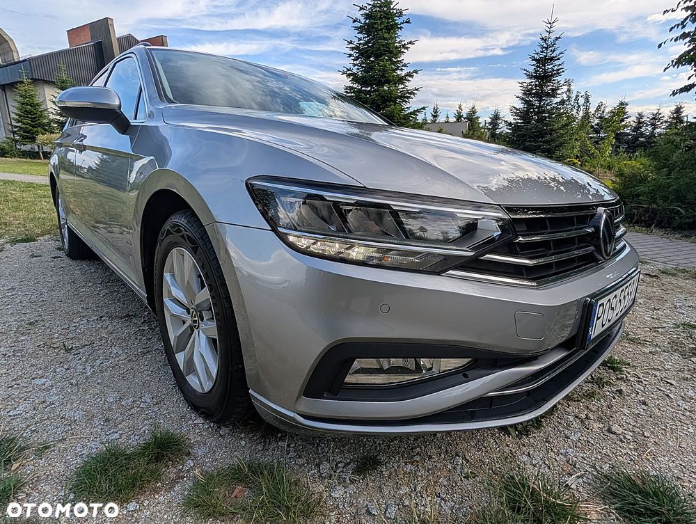 Volkswagen Passat 2.0 TDI SCR DSG - 20