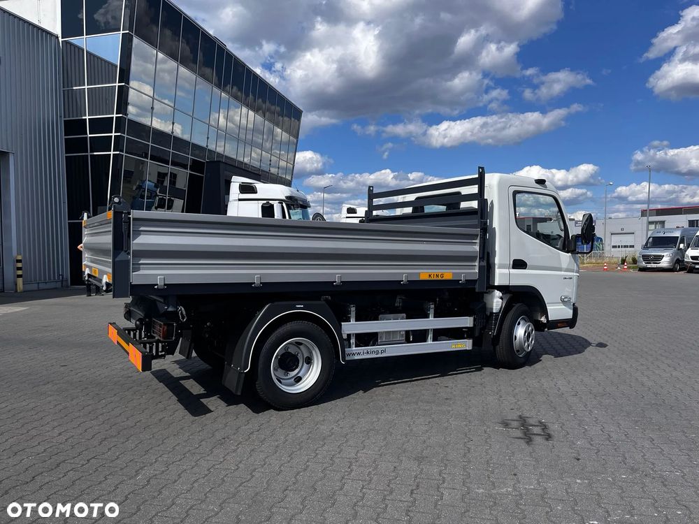 FUSO Canter 7C18 - 5