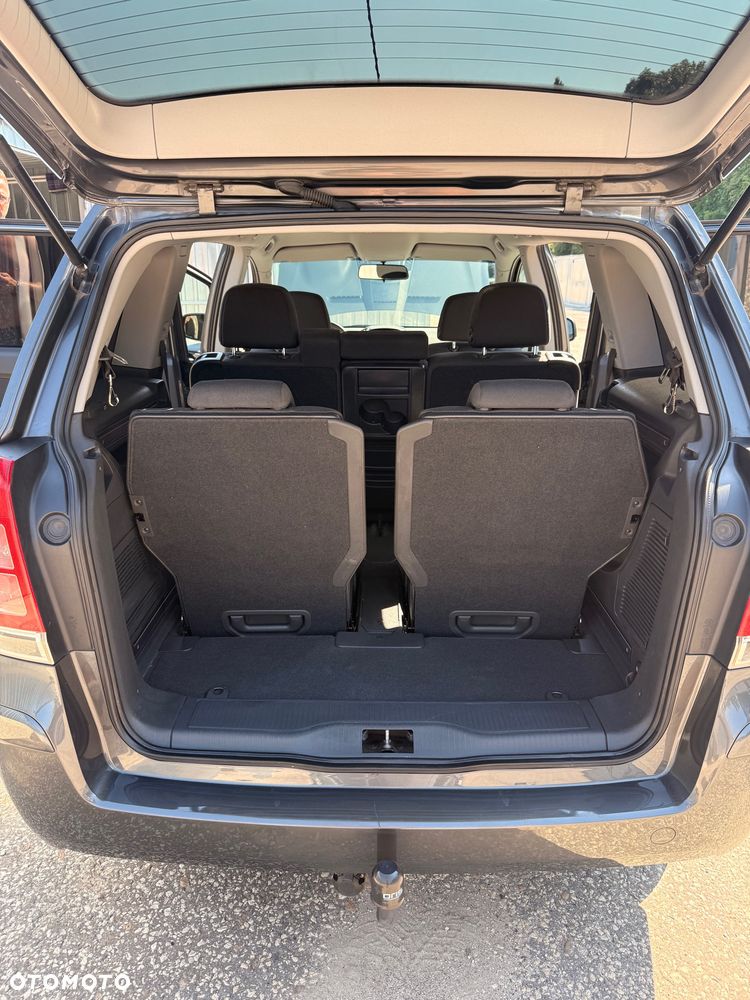 Opel Zafira 1.8 Family - 16
