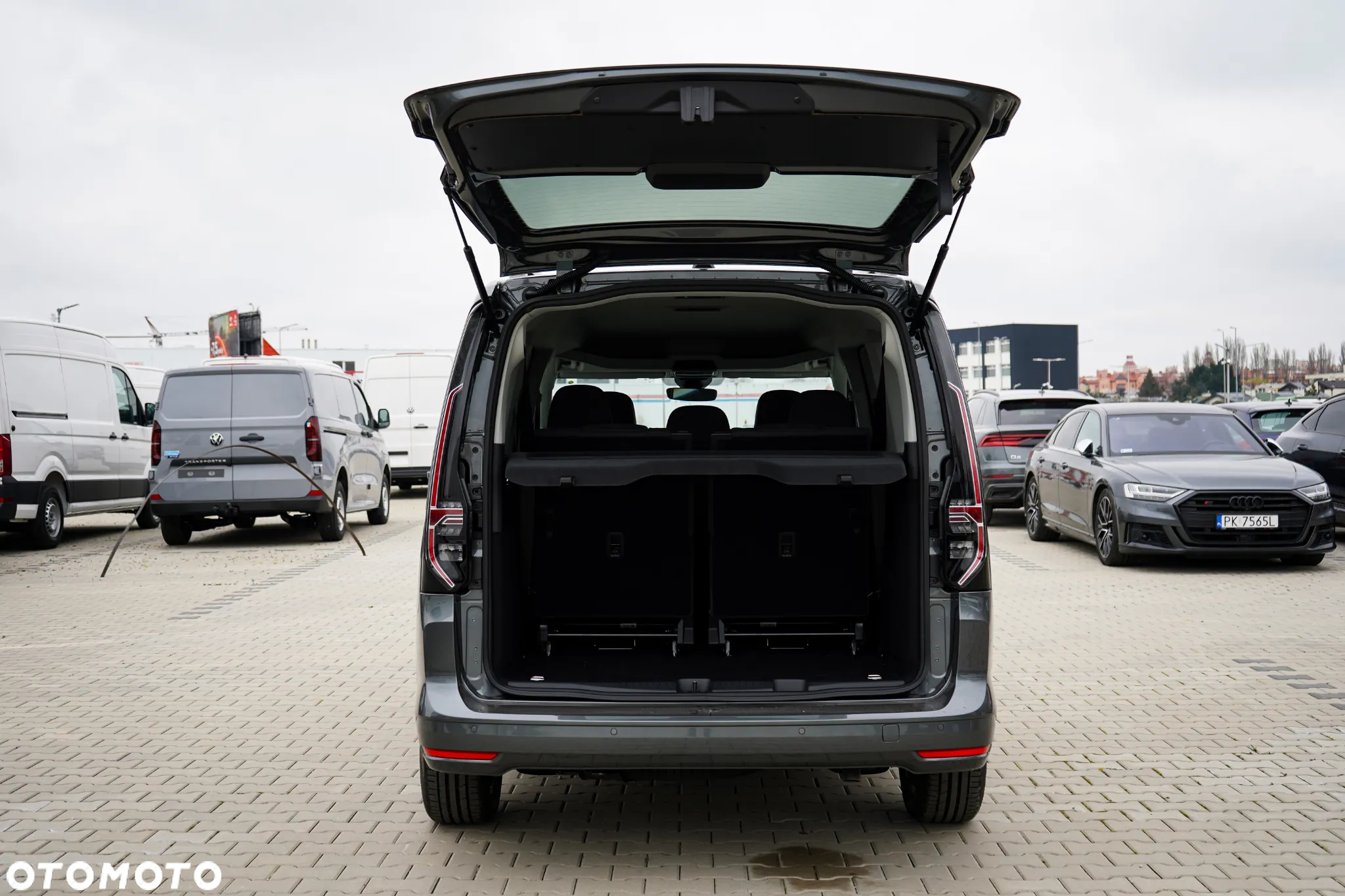 Volkswagen Caddy Maxi 2.0 TDI Life DSG - 15