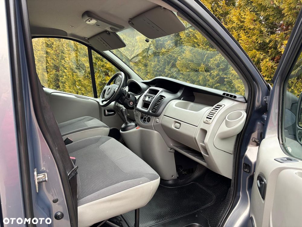 Renault Trafic - 21