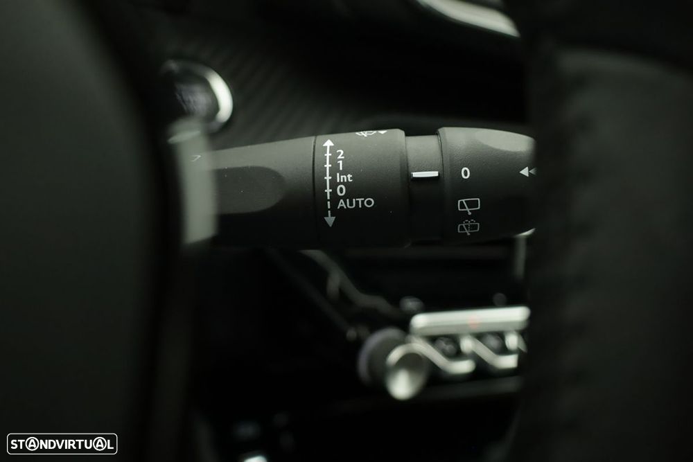 Peugeot e-208 51 kWh Allure - 19