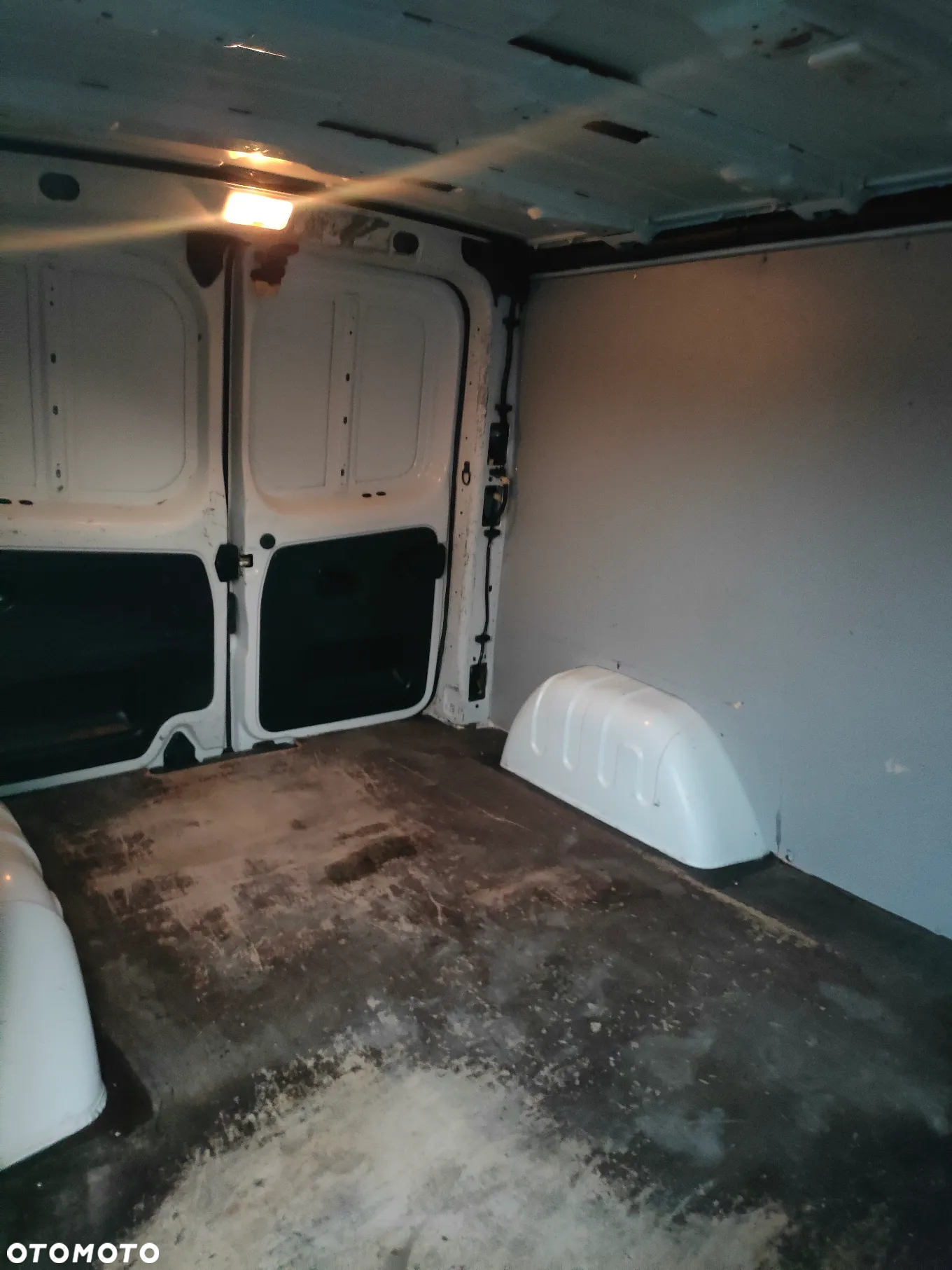 Renault TRAFIC 2017r 1,6 DCI 120 KM L1H1 EURO6 KLIMA - 28