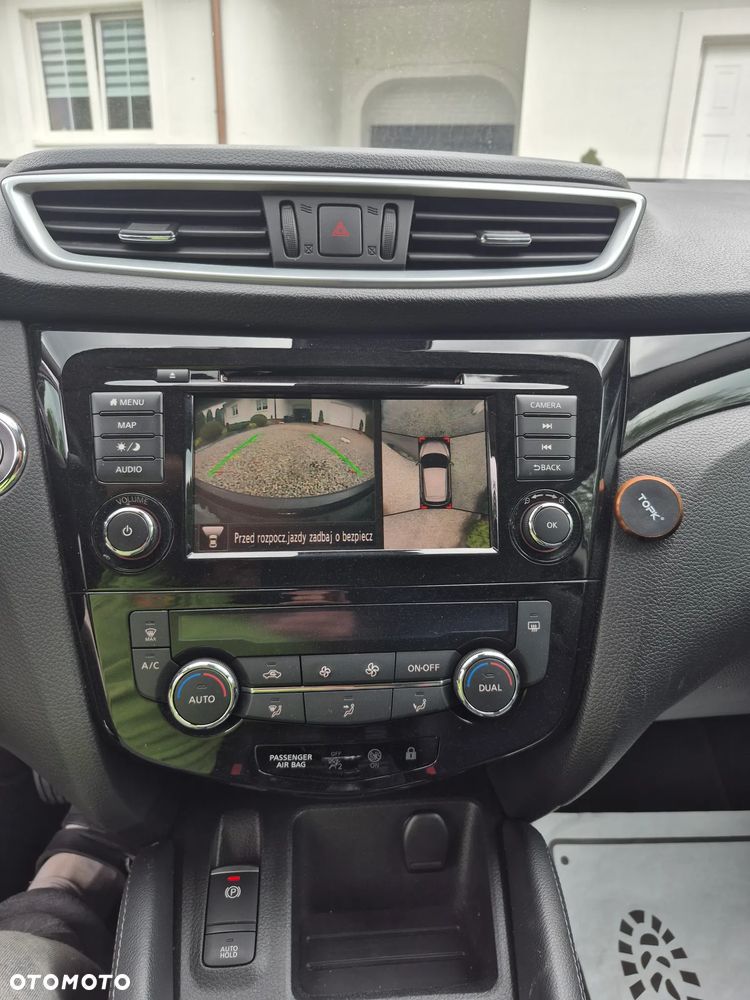 Nissan Qashqai 1.3 DIG-T ZAMA - 27
